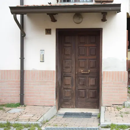 Guest House Formigine 포르미지네