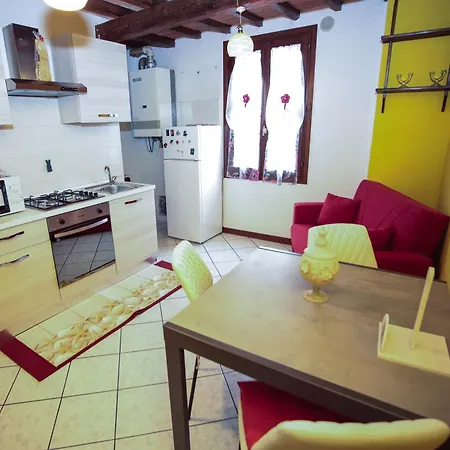 아파트 Guest House Formigine 포르미지네