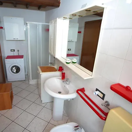 Guest House Formigine * 포르미지네