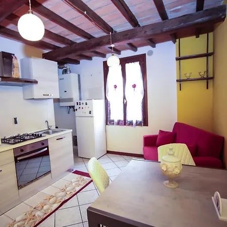 Guest House Formigine * 포르미지네