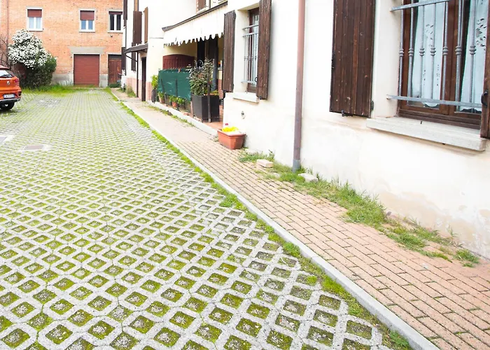 Guest House Formigine * فورمجيني